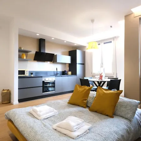 Wine Cabernet Apartment